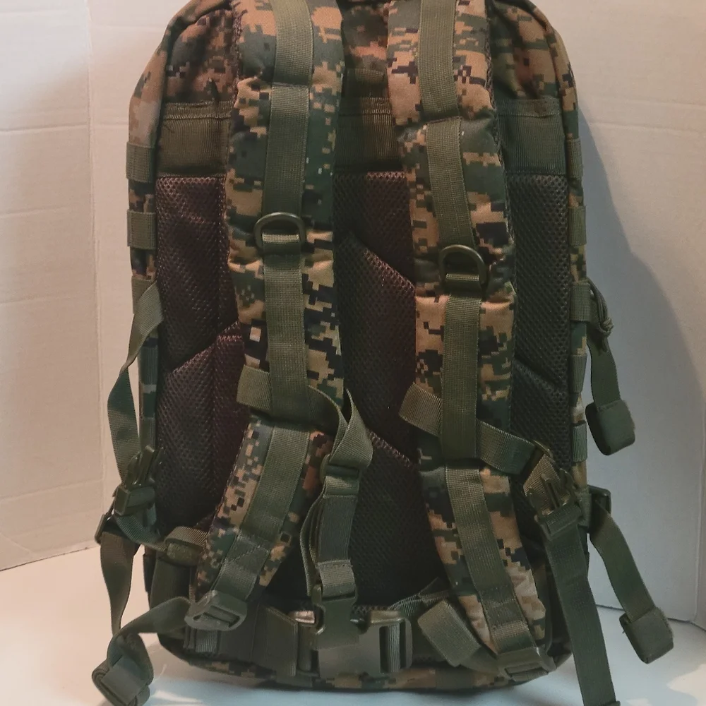 RED ROCK BACKPACK - Picture 4 of 14